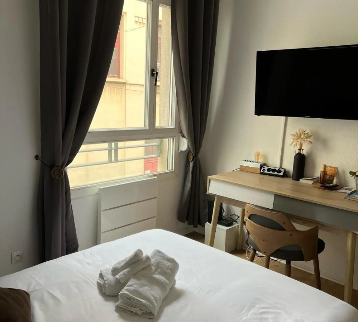 Apartment Studio Le Central 350 M De Gare Lyon Part-Dieu, Navette Stade Et Arena ,Eurexpo Aeroport- Bus Direct Centre Ville