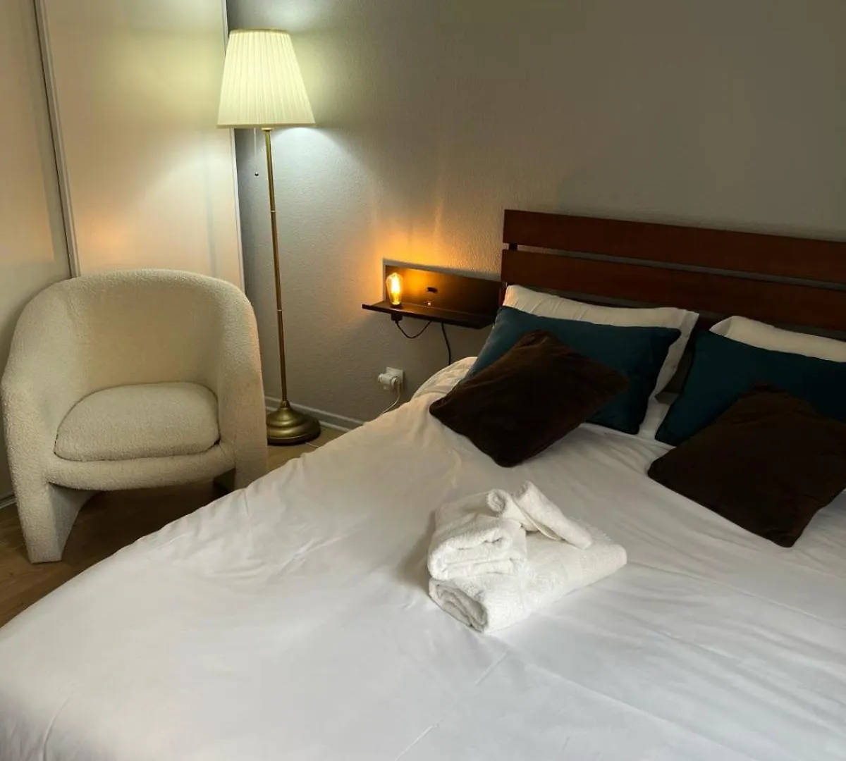 Studio Le Central 350 M De Gare Lyon Part-Dieu, Navette Stade Et Arena ,Eurexpo Aeroport- Bus Direct Centre Ville